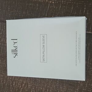 Silked Satin pillow sleeve new in box